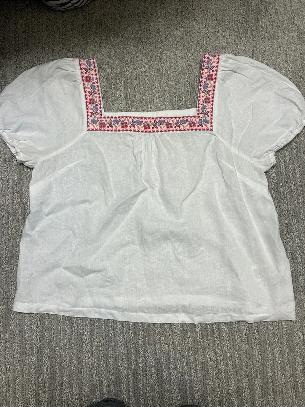 White Linen Embroidered Square-Neck Puff Sleeve Top